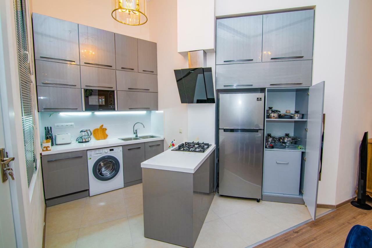 טביליסי Solo Apartment In City Center מראה חיצוני תמונה