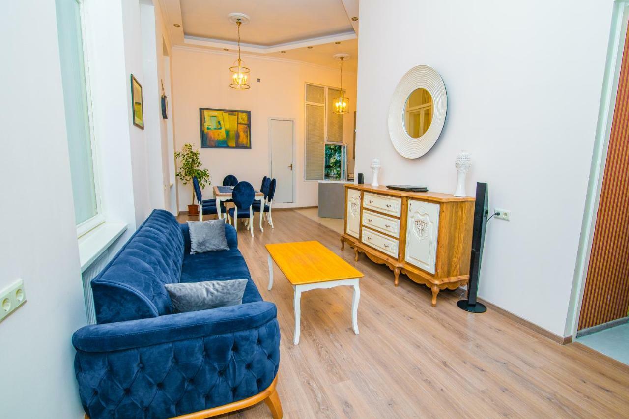 טביליסי Solo Apartment In City Center מראה חיצוני תמונה